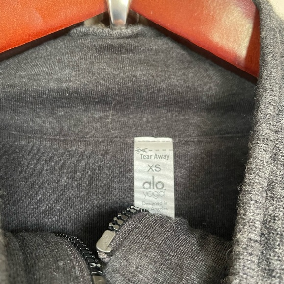 Alo Yoga strut jacket size XS - Picture 10 of 11